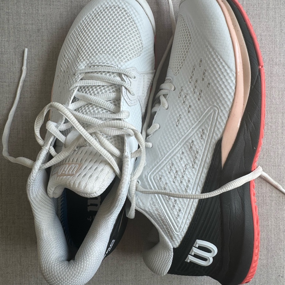RushPro Ace Sneakers - Black and Red - Picture 5 of 5